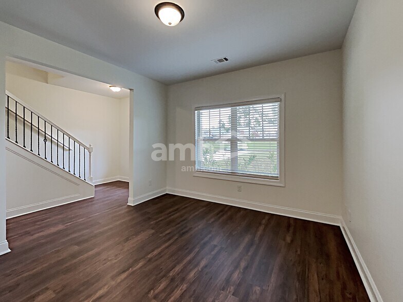 Building Photo - 3004 Feldwood Ct