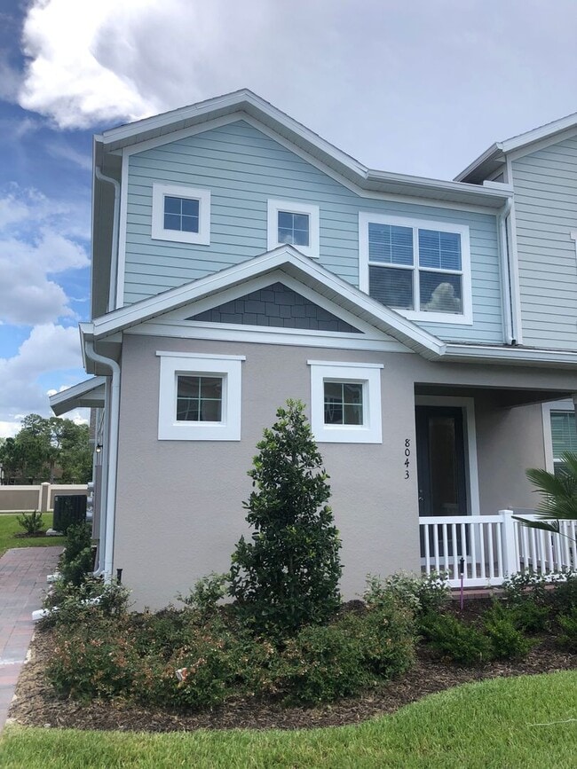 Primary Photo - 4BD/3.5BA Townhome in Ravenna Winter Garden!