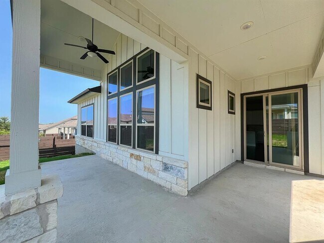 Building Photo - 7212 Jument Dr