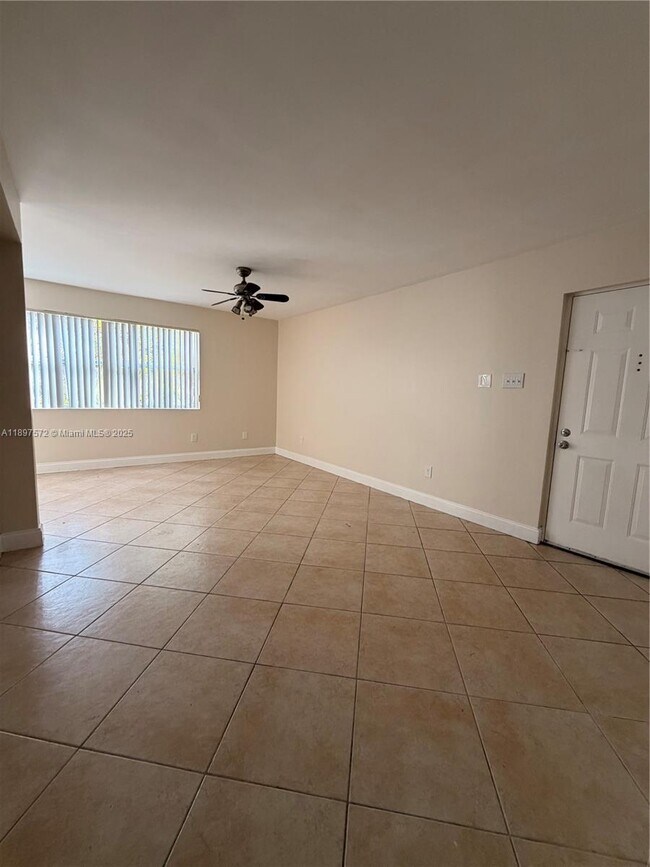 Building Photo - 15320 SW 106th Terrace