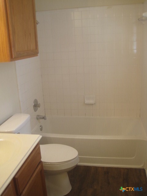 Building Photo - 905 Lantana Dr