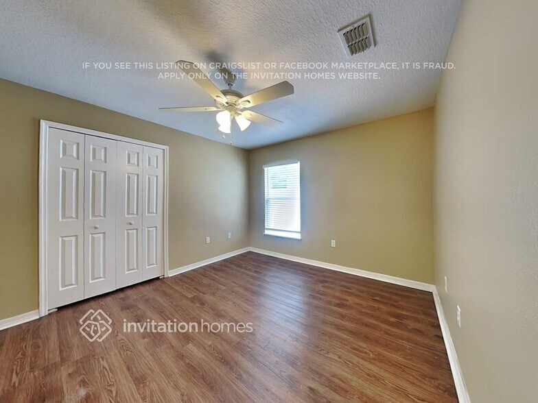 Building Photo - 308 Thomasdale Ave