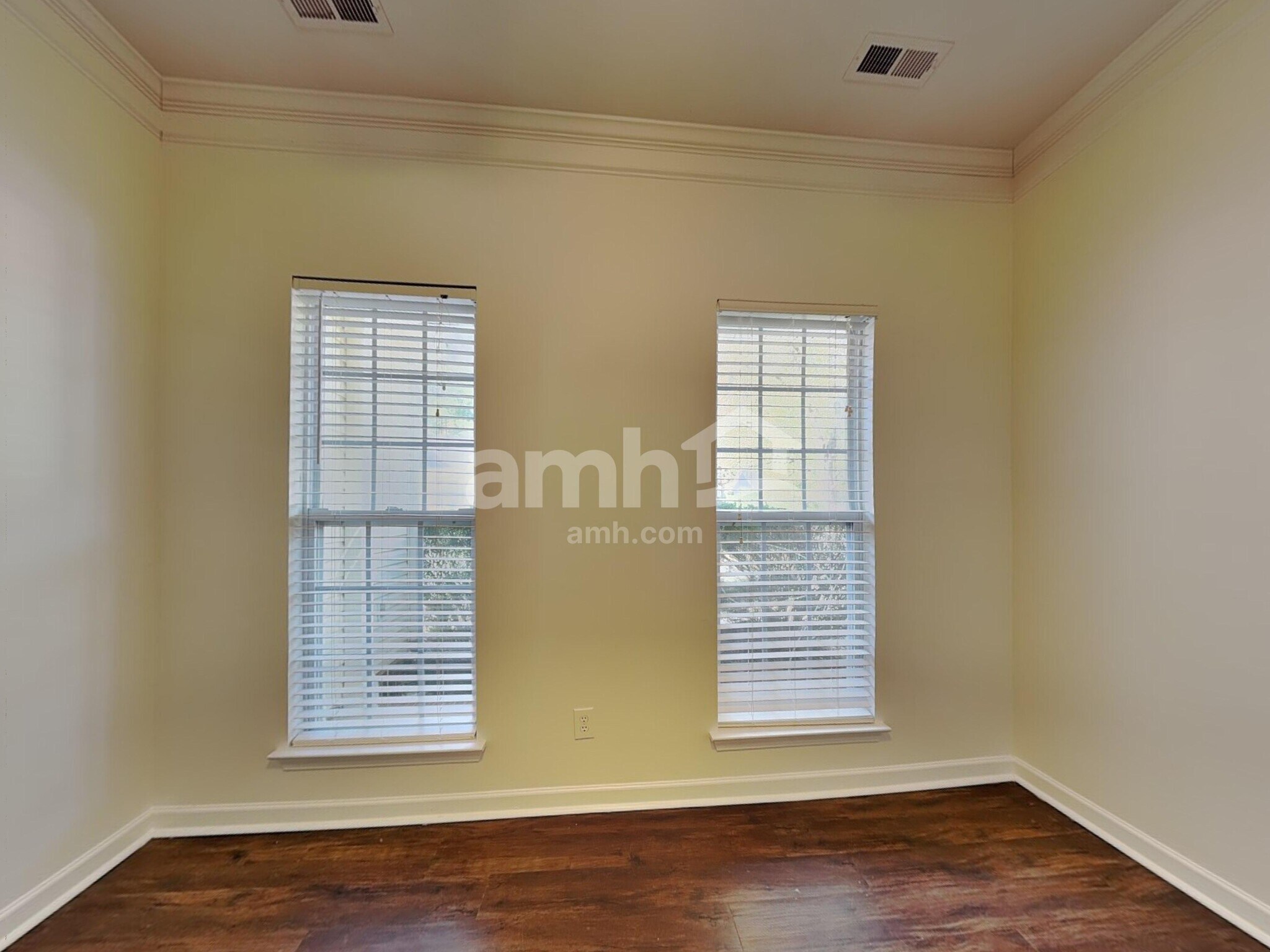 Building Photo - 10239 Stoneykirk Ln