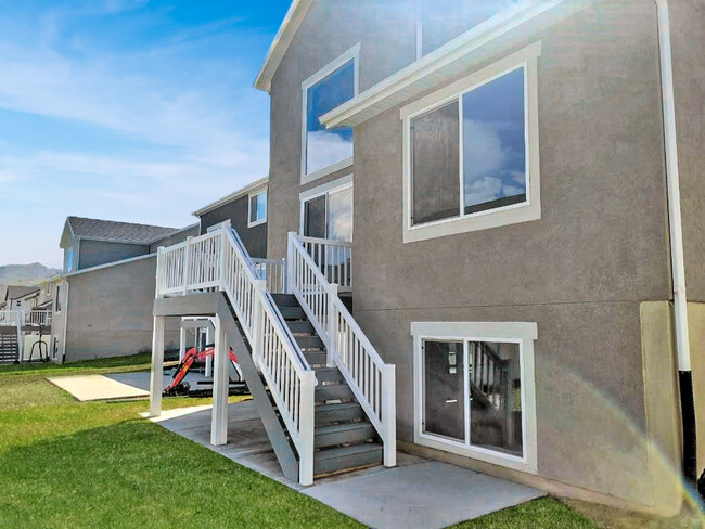 Building Photo - 108 N Morning Vw Dr