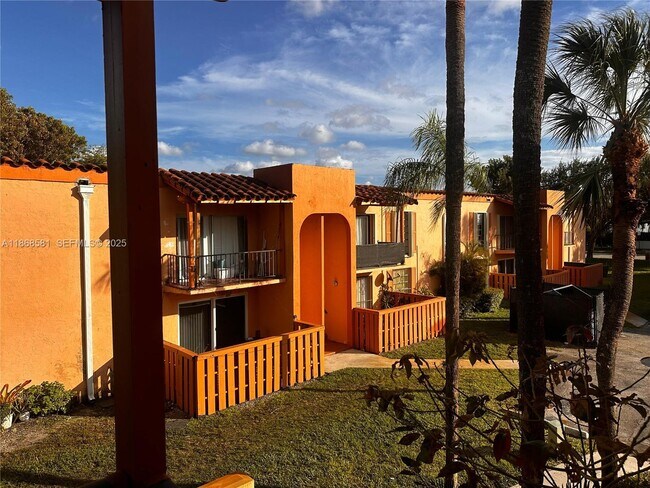 Building Photo - 7231 Miami Lakes Dr