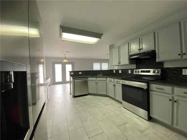 Building Photo - 13205 Sea Biscuit Dr