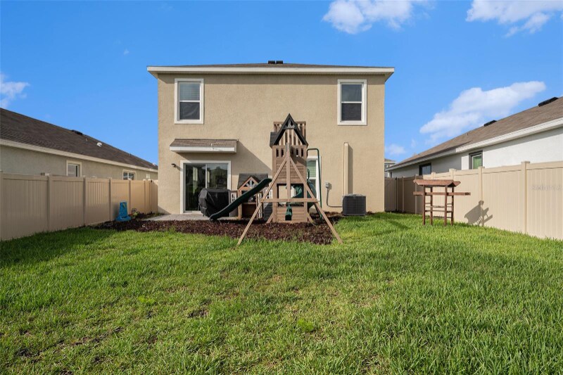 Building Photo - 3528 Maple Grv Wy