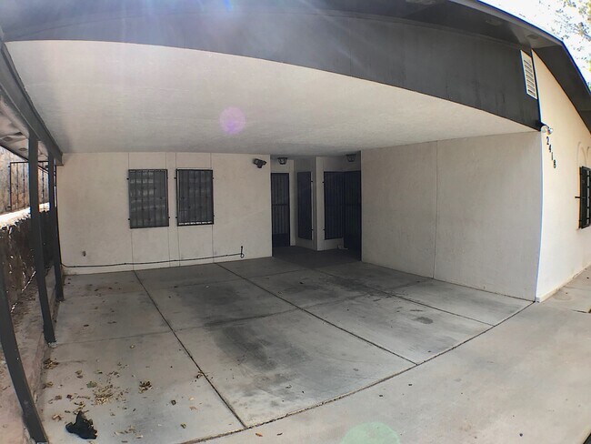 Building Photo - 2418 Pittsburg Ave