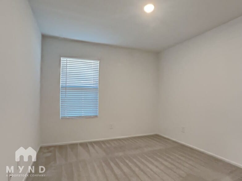 Building Photo - 2842 Via Augusta Dr