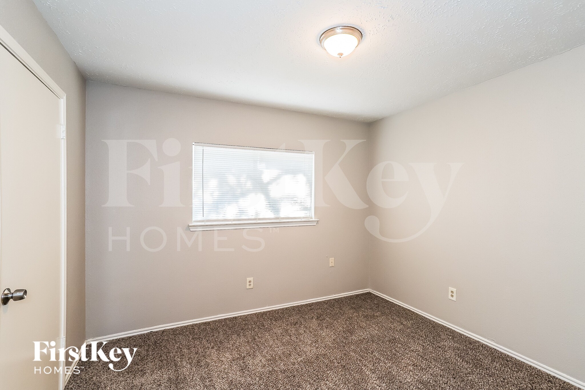 Building Photo - 2606 Olster Dr
