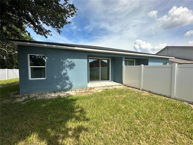 Building Photo - 810 Glastonbury Dr
