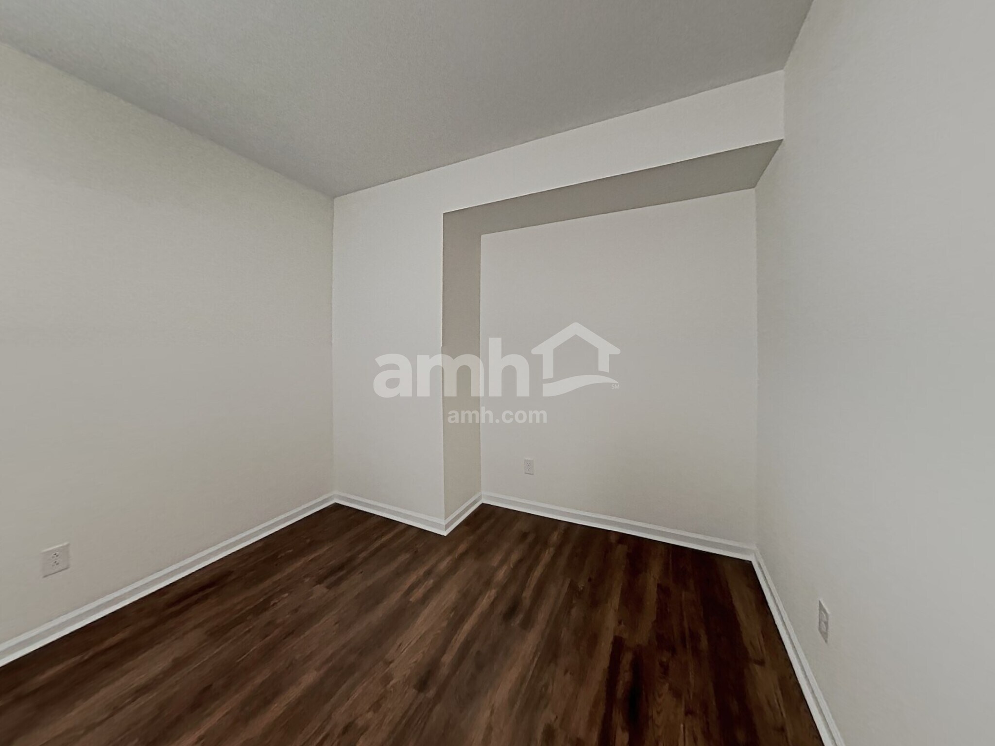 Building Photo - 5034 Twin River Dr