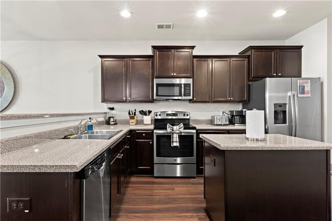 Building Photo - 189 Dunleith Pkwy SW