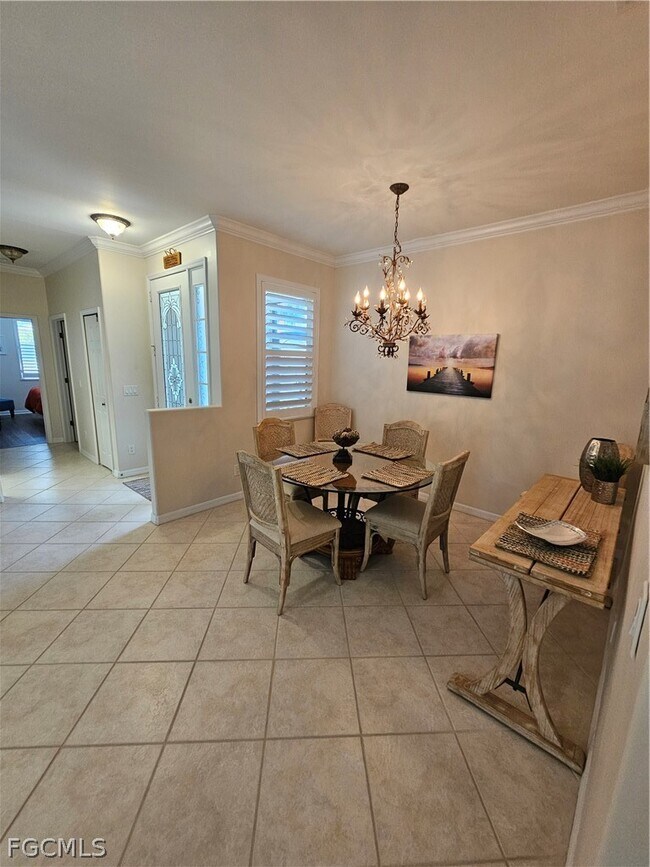 Building Photo - 10518 Avila Cir