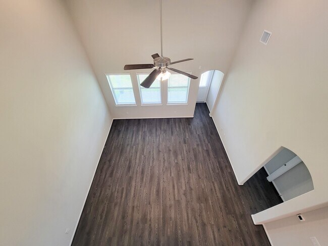 Building Photo - 10423 Astor Pt Trl