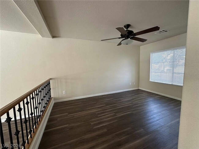 Building Photo - 10679 Timber Stand St