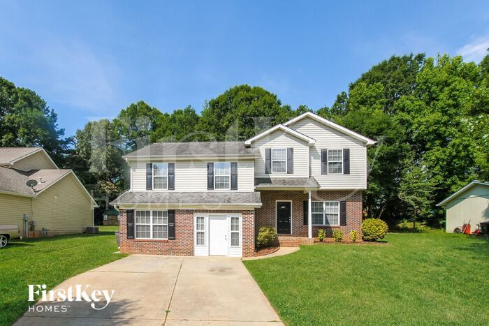 Primary Photo - 714 Berkshire Dr