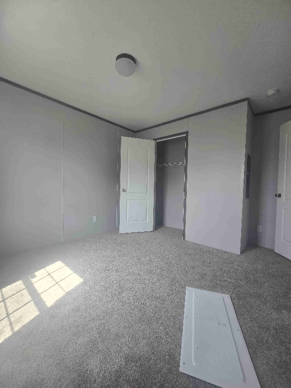 Building Photo - 103 S Scioto St