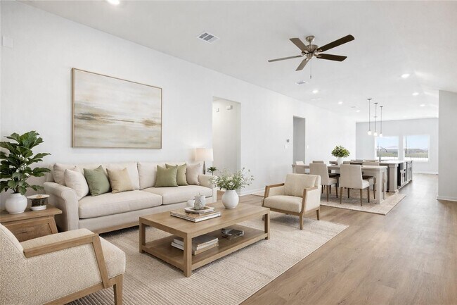 Building Photo - Elsinore Drive, Arcola, TX 77583 - 4 BR 3 BA single-family home