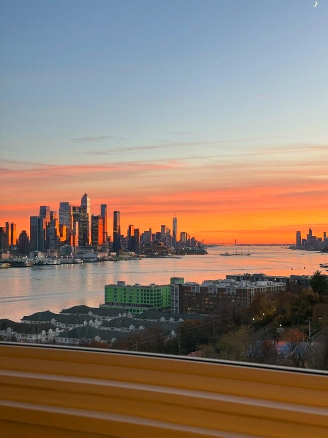 Building Photo - 6515 JFK Blvd E