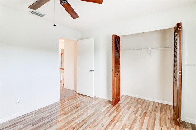 Building Photo - 16107 Country Crossing Dr