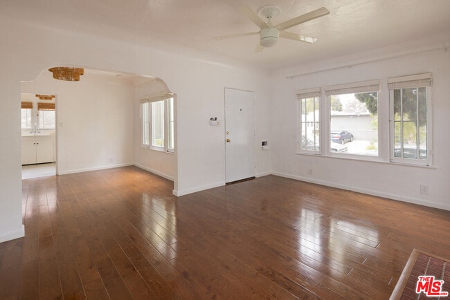 Building Photo - 1710 Glyndon Ave