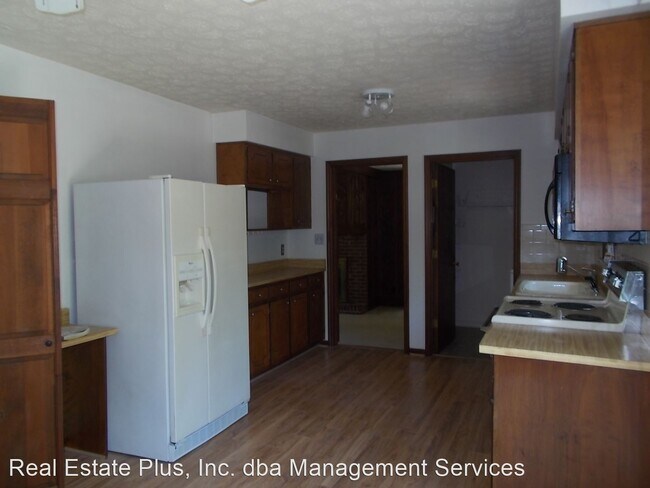 Building Photo - 3 br, 2 bath House - 215 Gibbs Road