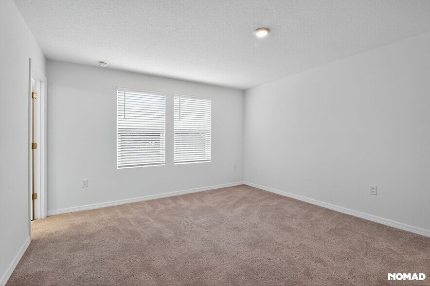 Building Photo - 316 Riverfront Wy