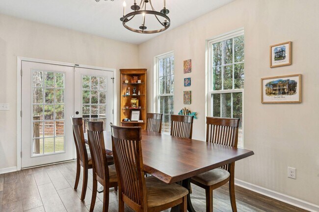 Building Photo - 4 Bedroom, 2.5 Bathroom Home in The Refuge at Ravenel - Ravenel