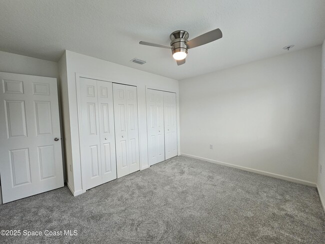 Building Photo - 3820 Watergrass St