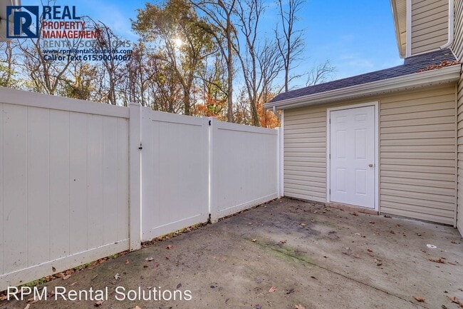 Building Photo - 2 br, 2.5 bath House - 3511 Nightshade Dr.