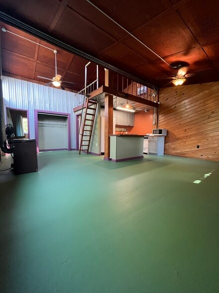 Building Photo - 432 Selma Rd