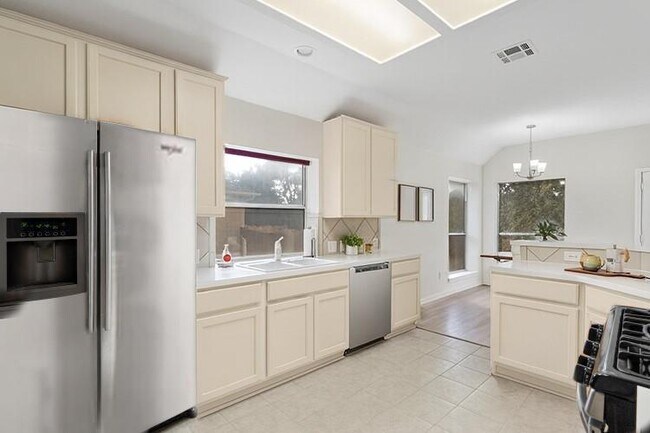 Building Photo - 3008 Rock Rose Pl