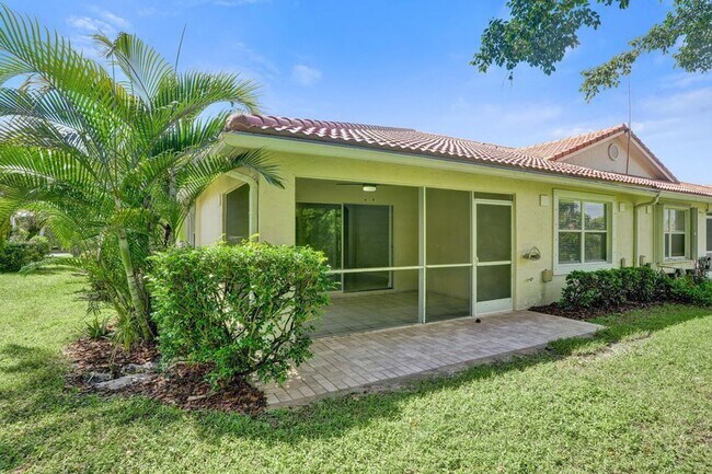 Building Photo - 5033 S La Sedona Cir