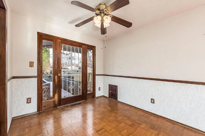 Building Photo - 5040 Norcrest Dr