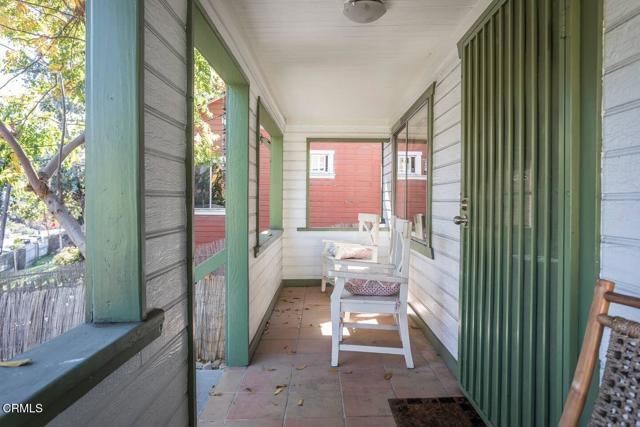 Building Photo - 2033 Echo Park Ave