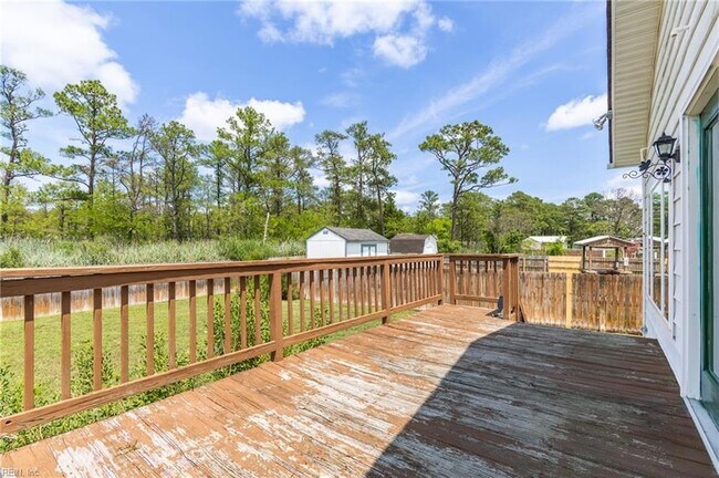 Building Photo - 41 Messick Rd