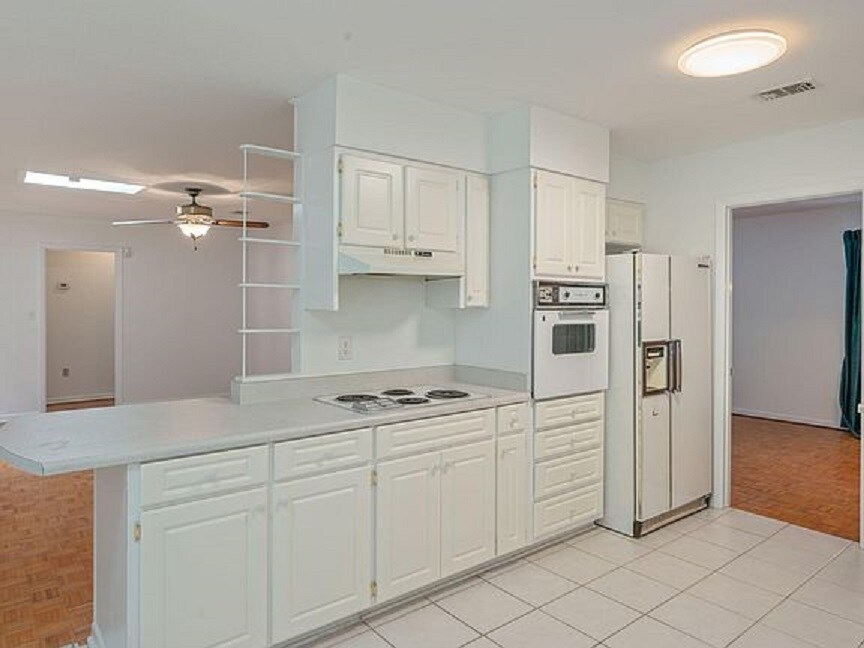 Building Photo - 110 Gardenia Ct NW