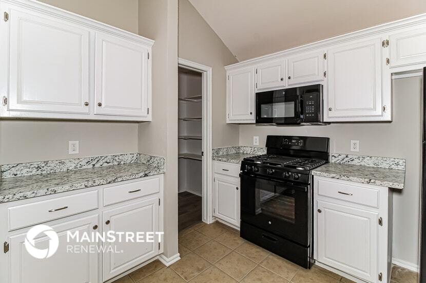 Building Photo - 8113 Greer Way