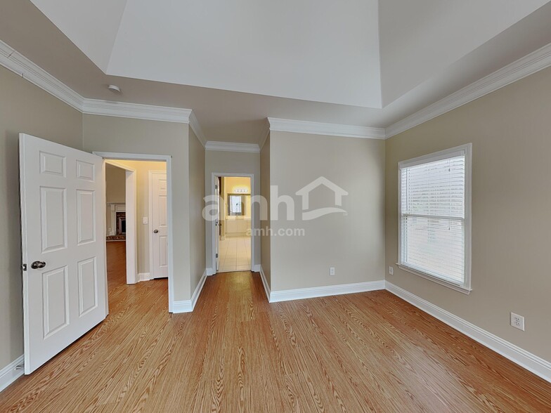 Building Photo - 2492 Herring Woods Trl