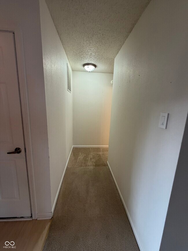 Building Photo - 14277 Orange Blossom Trail