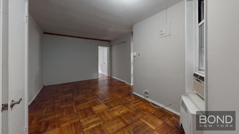 Building Photo - 340 E 58th St
