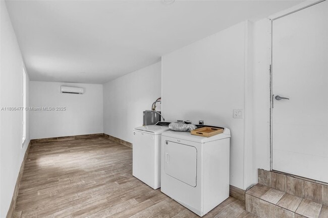 Building Photo - 315 NW 50th St