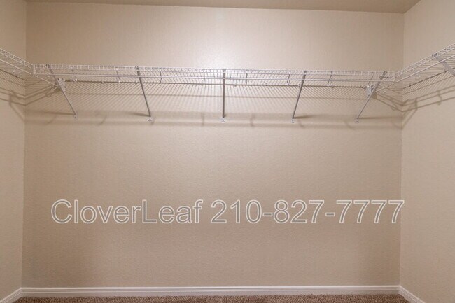 Building Photo - 15266 Snug Harbor Way