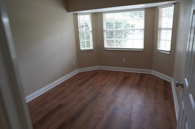 Building Photo - 2808 Boulder Ct