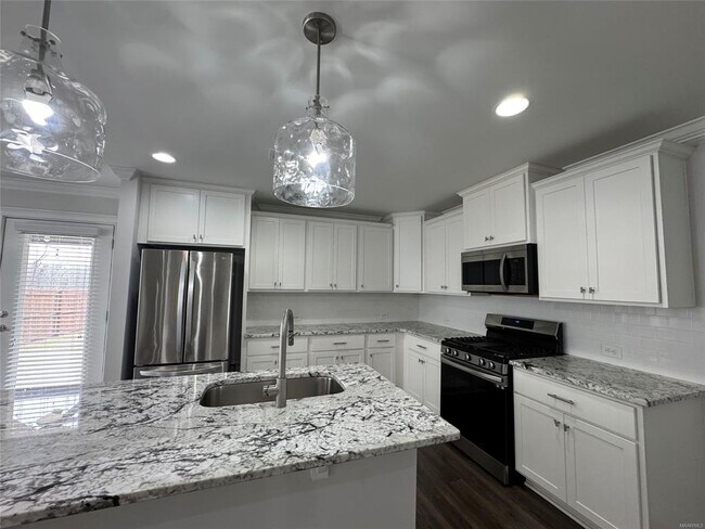 Building Photo - 109 Abbington Blvd