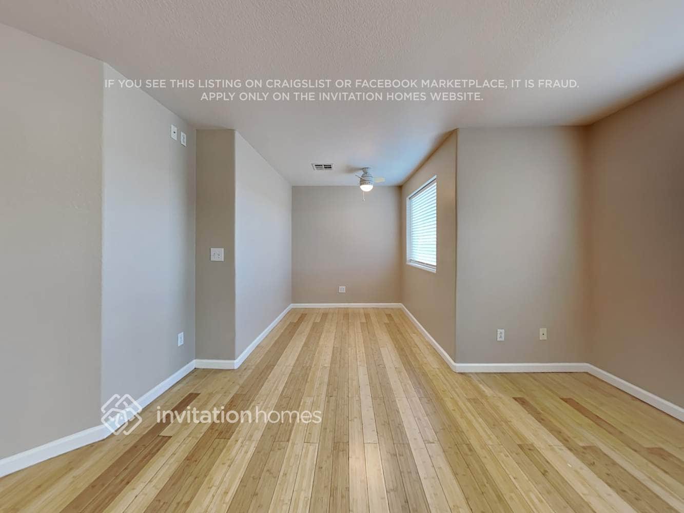 Building Photo - 255 Palmarosa St