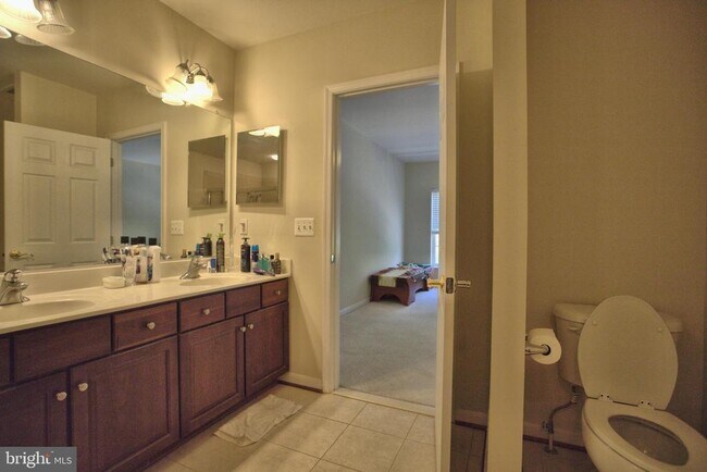 Building Photo - 4539 Whittemore Pl