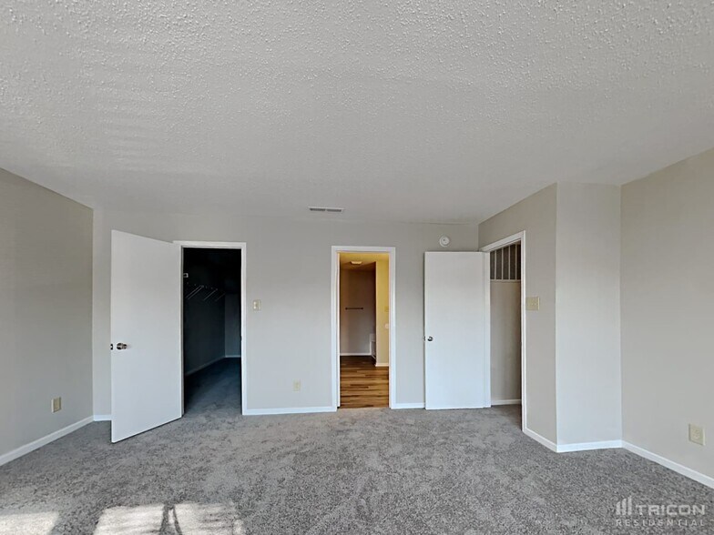 Building Photo - 12408 Bearsdale Dr