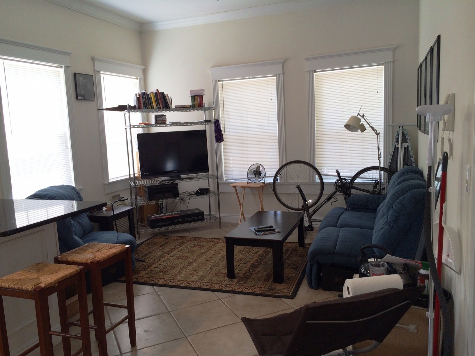 Building Photo - 4007 Prytania St